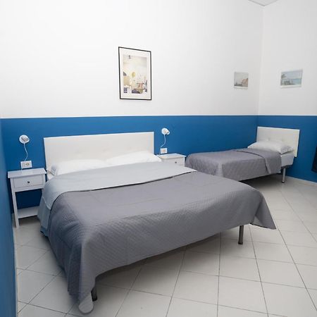 Flyresidence Garibaldi Наполи Екстериор снимка