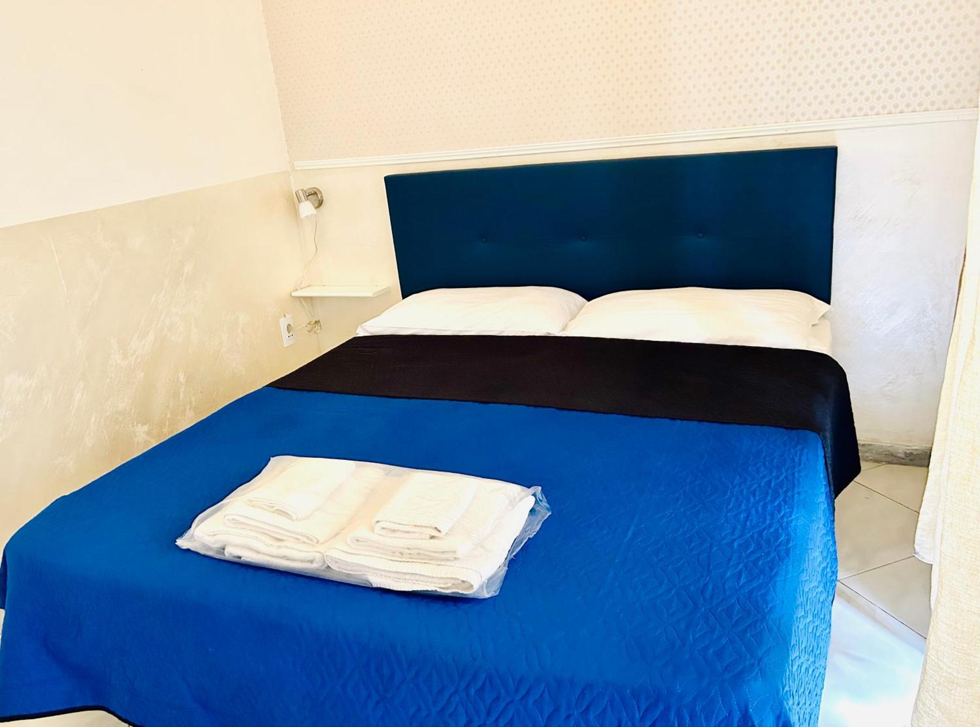 Flyresidence Garibaldi Наполи Екстериор снимка
