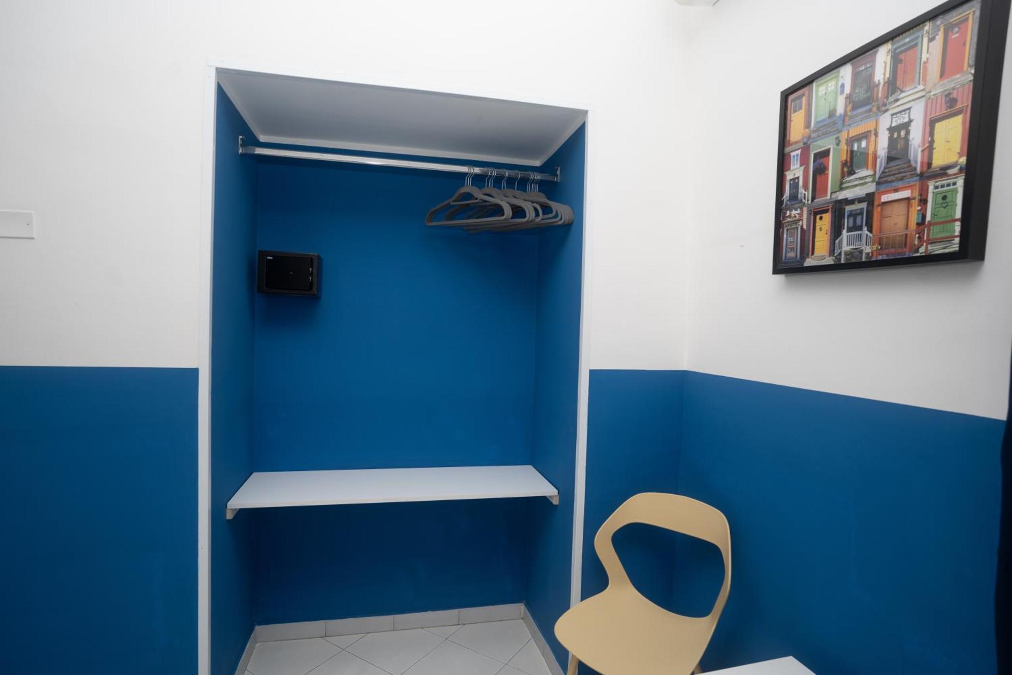 Flyresidence Garibaldi Наполи Екстериор снимка