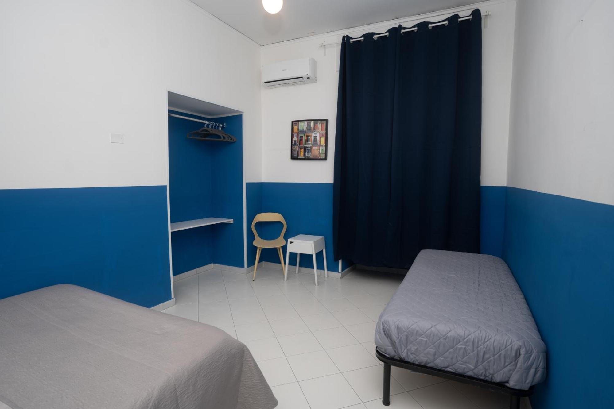 Flyresidence Garibaldi Наполи Екстериор снимка
